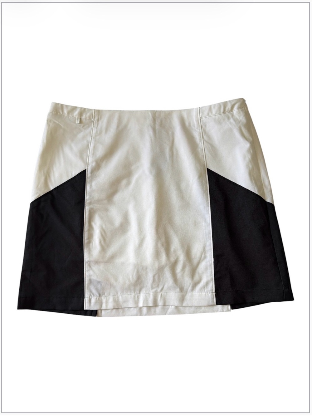 Adidas Women’s White & Black Golf Skort – Size 10